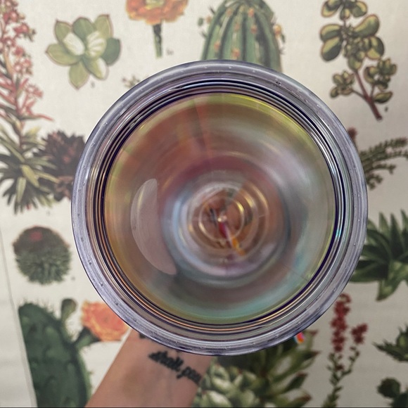 Starbucks Summer 2021 Rainbow Straw Kaleidoscope Pride 24oz Dome Lid Tumbler - Picture 10 of 11